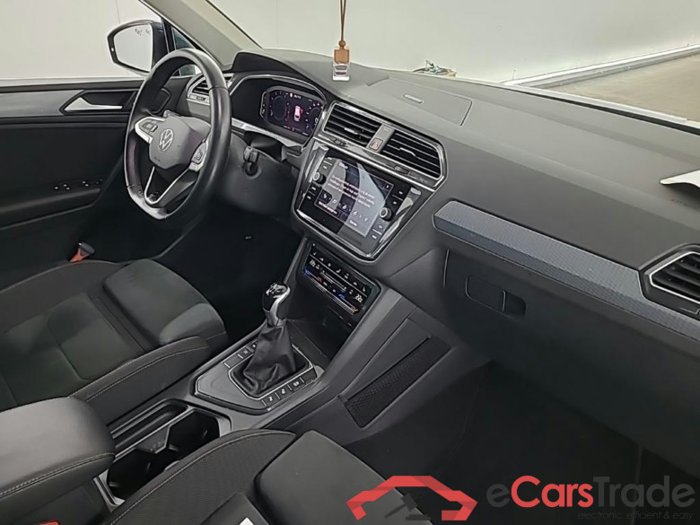 VOLKSWAGEN Tiguan 1.5 TSI 96kW Life Business 5D #6