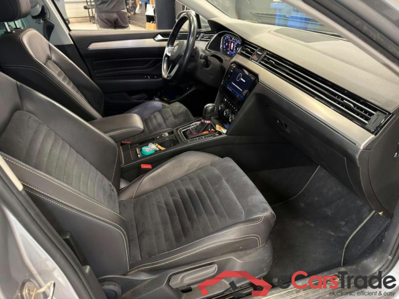 VOLKSWAGEN Passat Variant Dsl SW 1.6 TDi SCR Elegance Business DSG #5