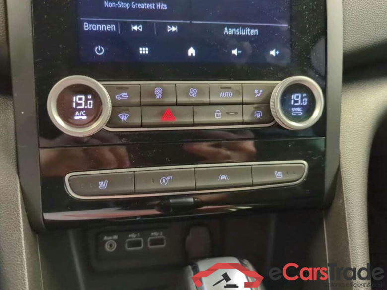 RENAULT Mégane Estate 1.3 TCe 140 Techno #4
