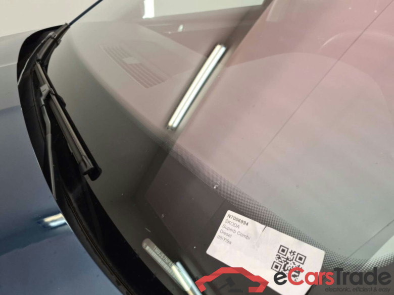 SKODA SUPERB COMBI 2.0 CRTDI CLEVER DSG #4