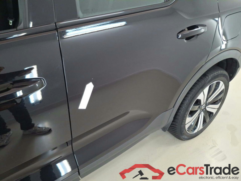 VOLVO XC40 RECHARGE CORE #5