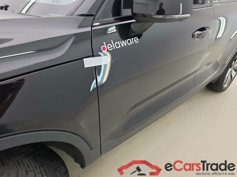 VOLVO XC40 RECHARGE CORE #5