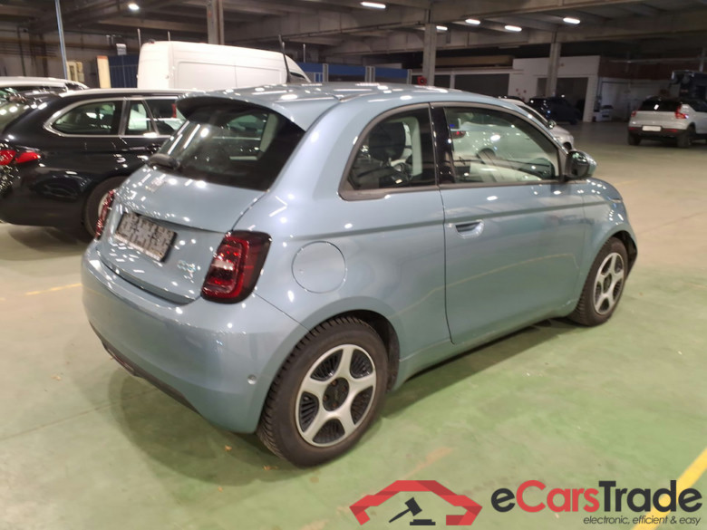 FIAT 500 42KWH PASSION #4