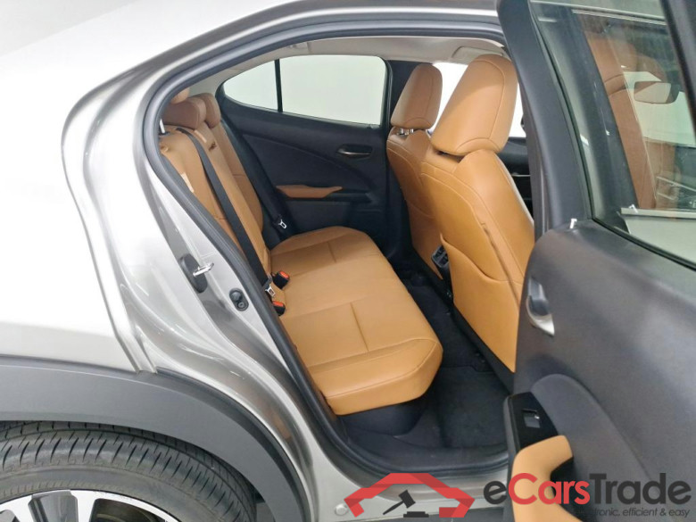 LEXUS UX 250h 2.0i FWD Privilege Line #6