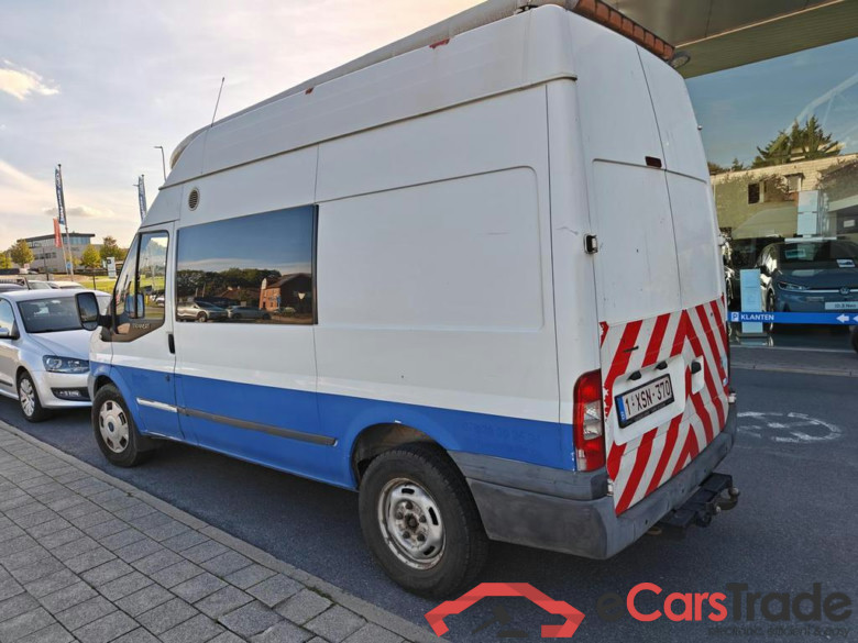 FORD Transit 330M Fourgon Mwb HR Dsl 2.2 TDCi Ambiente #4