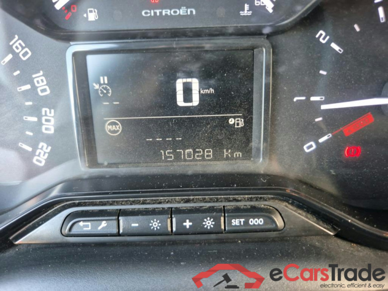 CITROEN C3 Aircross / 2021 / 5P / todoterreno BlueHDi 81kW (110CV) S&S Feel Pack #5