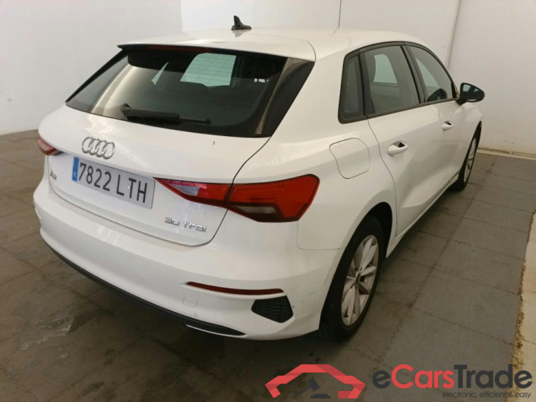 AUDI A3 / 2020 / 5P / berlina con portón Sportback 30 TFSI 81kW (110CV) S tronic #2