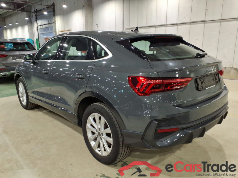 AUDI Q3 Sportback 1.4 45 TFSI E S TRONIC #2