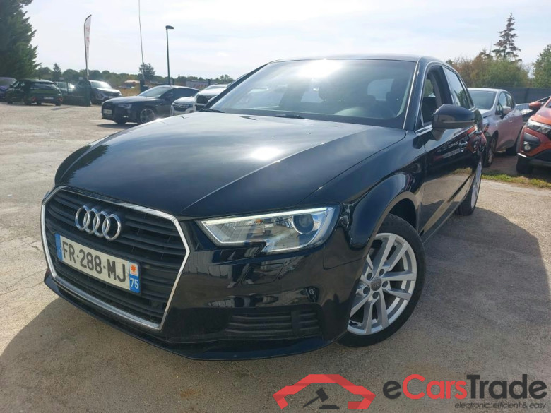 AUDI A3 Sportback / 2016 / 5P / Berline 35 TFSI 150 COD S TRONIC BUSINESS LINE #1