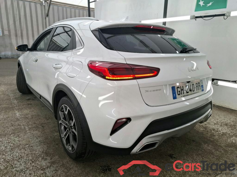 KIA XCeed / 2019 / 5P / Crossover 1.6 GDI ISG PHEV BCK&WHT EDITION DCT6(SP) #3
