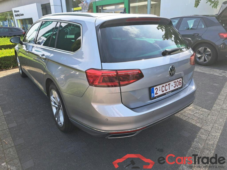VOLKSWAGEN PASSAT VARIANT 1.4 TSI MSQ VARIANT GTE BUSINESS #3