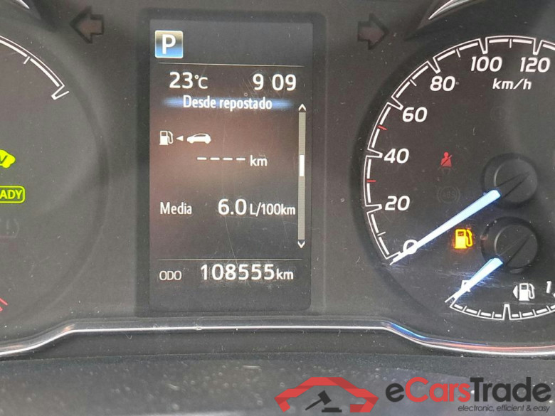 TOYOTA Yaris / 2017 / 5P / berlina con portón 1.5 100H Feel #5