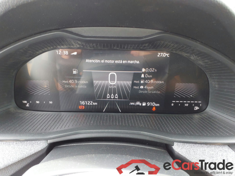 SKODA Kamiq 1.0 TSI 85 kW (115 CV) Manual 6 vel. Selection(Winterpack) #4