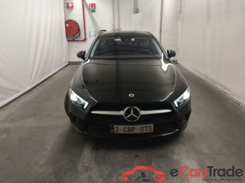 Mercedes-Benz A-Klasse Limousine A 180 Business Solution Essential Aut. 4d #5