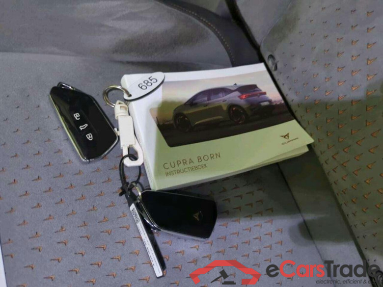 CUPRA Born Perf. One 62 kWh #6