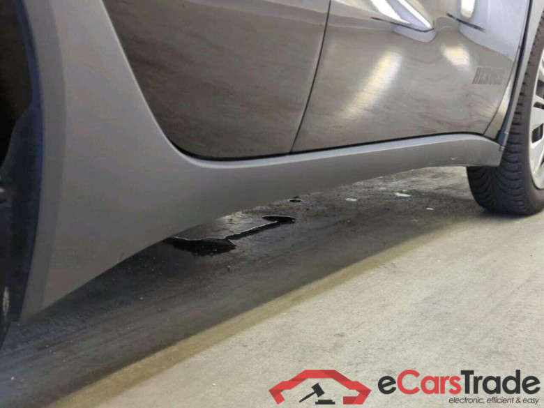 TOYOTA Aygo X 1.0 VVT-i MT Play #4