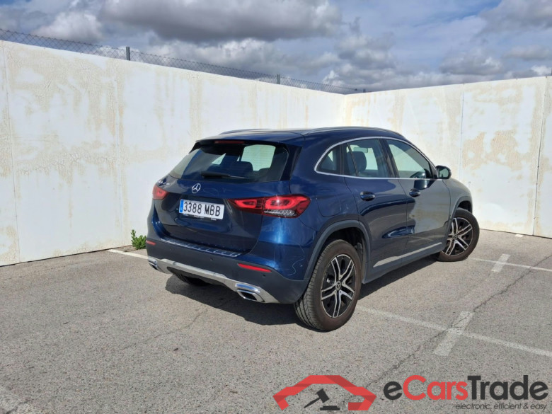 MERCEDES-BENZ GLA / 2020 / 5P / todoterreno GLA 250 e #3