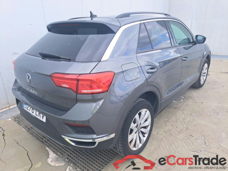 VOLKSWAGEN T-Roc / 2017 / 5P / todoterreno Advance 2.0 TDI 110kW (150CV) DSG (AC2) #2