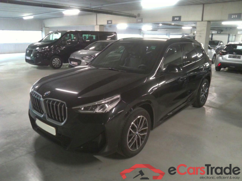 BMW X1 1.5 sDrive18i M-Sport Aut. LED LC-Pro Ambient Navi-Pro Sport-Leather KeylessGo Camera Klima PDC ...