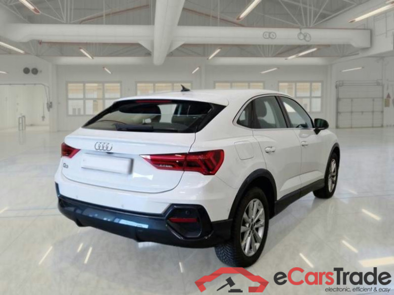 AUDI Q3 SPORTBACK / 2019 / 5P / SUV 35 TFSI S TRONIC BUSINESS PLUS #2