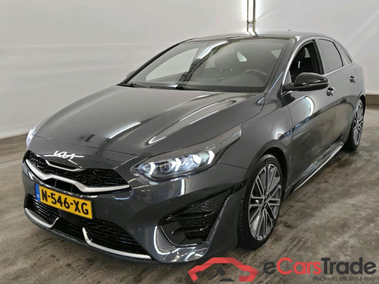 Kia ProCeed 1.5 T-GDi DCT7 GT-PlusLine glazen dak 5d #1