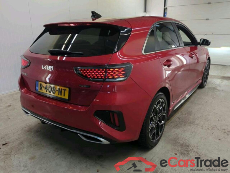 KIA CEE D 1.5 T-GDi GT-Line #2