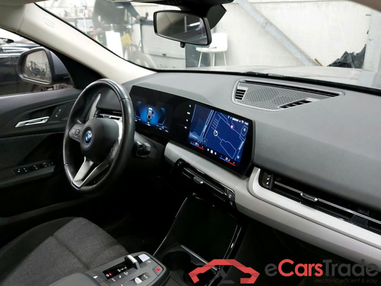 BMW iX2 xDrive30 Aut. LED LC-Pro Navi-Pro KeylessGo Camera Klima PDC ... #5