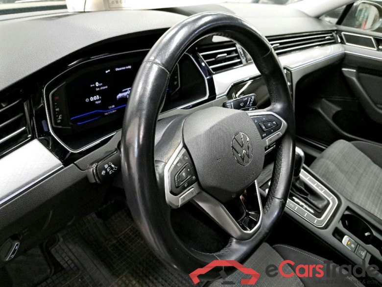 Volkswagen Passat Variant 2.0 TDI Style Aut. LED-Matrix ACC Navi Sport-Seats KeylessGo Klima PDC ... #3