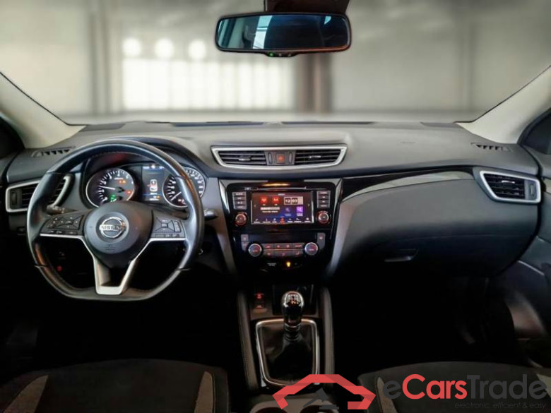 NISSAN Qashqai / 2017 / 5P / Crossover 1.3 DIG-T 140 Business #3