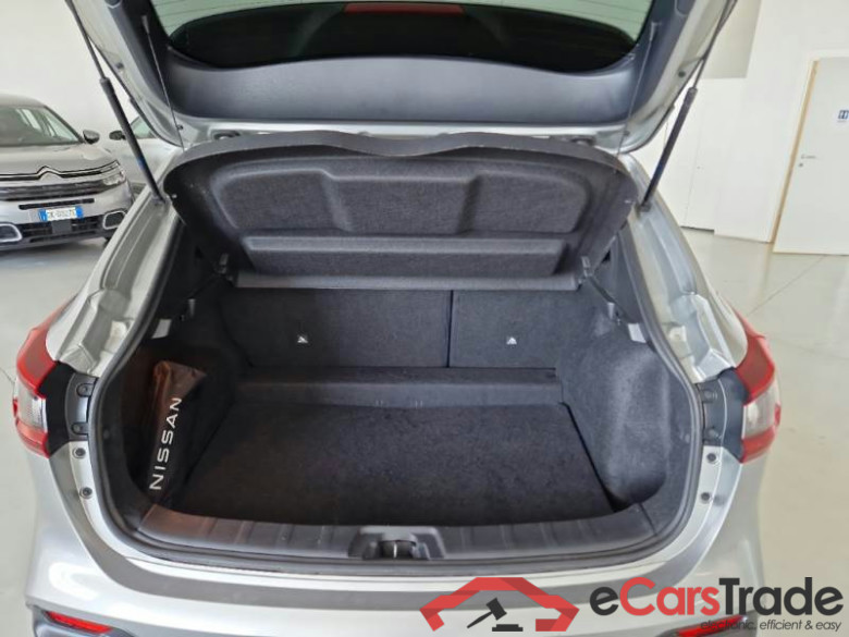 NISSAN Qashqai / 2017 / 5P / Crossover 1.3 DIG-T 140 Business #5