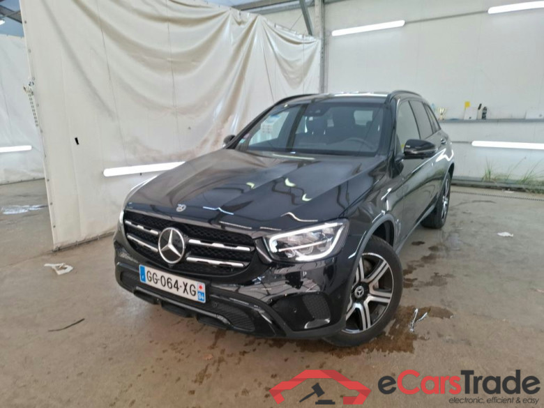MERCEDES-BENZ GLC / 2019 / 5P / SUV 2.0 GLC 300 E AVANTGARDE LINE 4MATIC #2