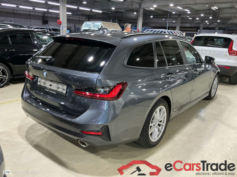BMW 3 SERIES TOURING 2.0 320I (135KW) AUTO TOURING #4