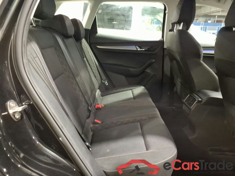 SKODA KAROQ 1.0 TSI 81KW CLEVER #5