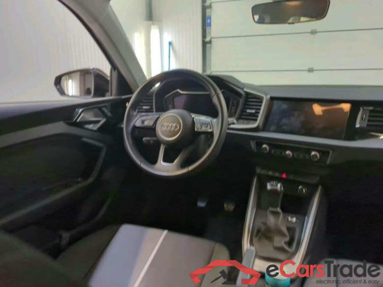 AUDI A1 Sportback 25 TFSI Adv. ed. #3