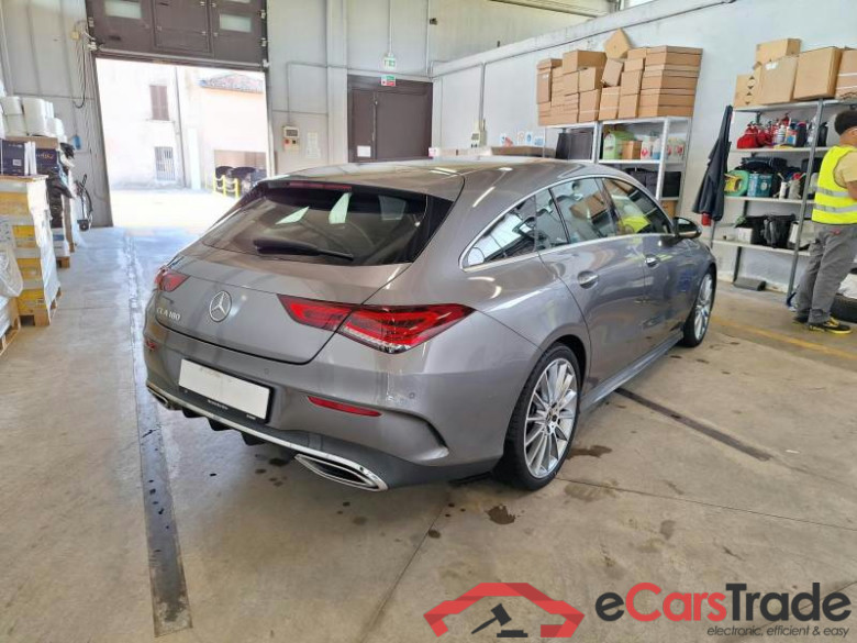 MERCEDES-BENZ CLA SHOOTING BRAKE / 2019 / 5P / STATION WAGON CLA 180 AUTOMATIC PREMIUM #2