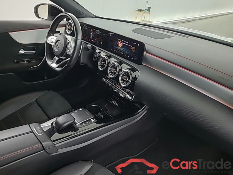 MERCEDES-BENZ CLA CLA 180 DCT AMG Line 4D 100kW #6