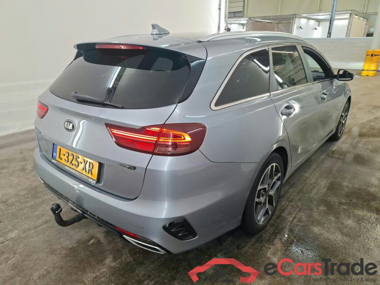 Kia Ceed Sportswagon 1.5 T-GDi MHEV DCT GT-Line Business Ed 5d #2