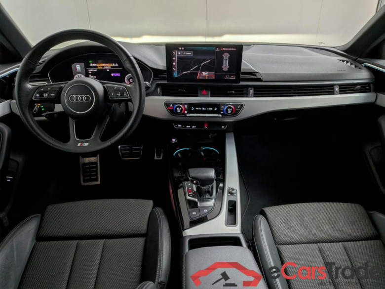 AUDI A4 AVANT 35 TFSI S ed comp #5