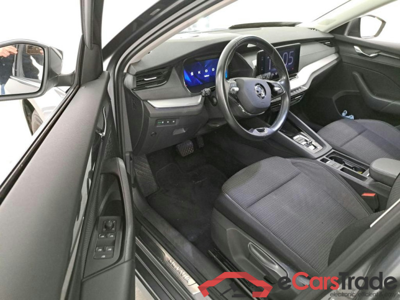 SKODA OCTAVIA COMBI 2.0 CRTDI 85KW DSG7 CLEVER #5