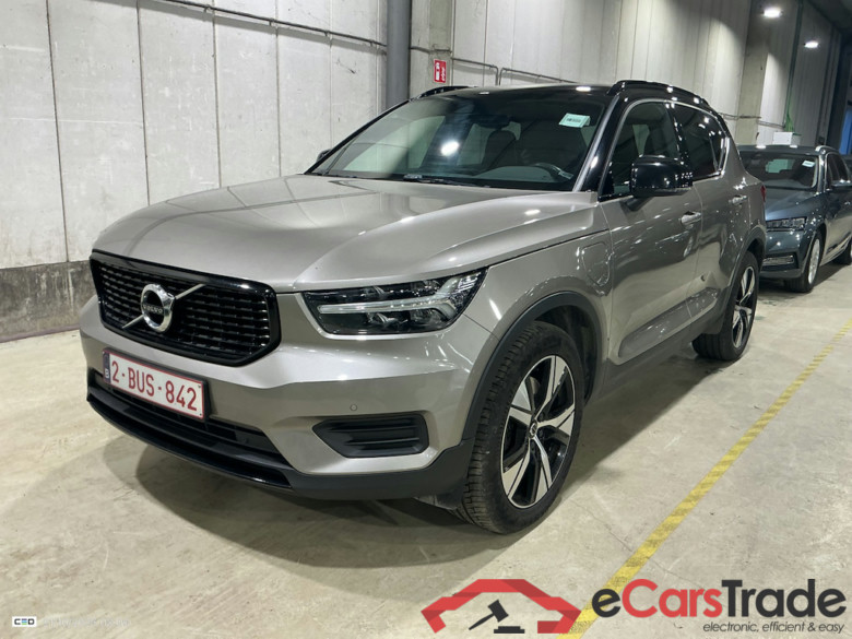 VOLVO XC40 1.5 T4 PHEV R-DESIGN DCT