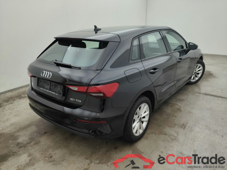 Audi A3 Sportback 2.0 30 TDi 85kW 5d #2