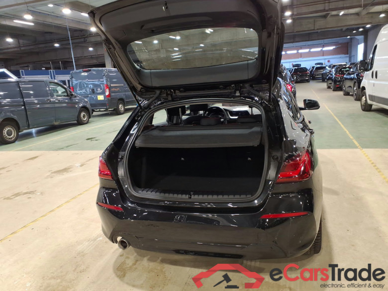 BMW 1 SERIES HATCH 1.5 116D (85KW) #3