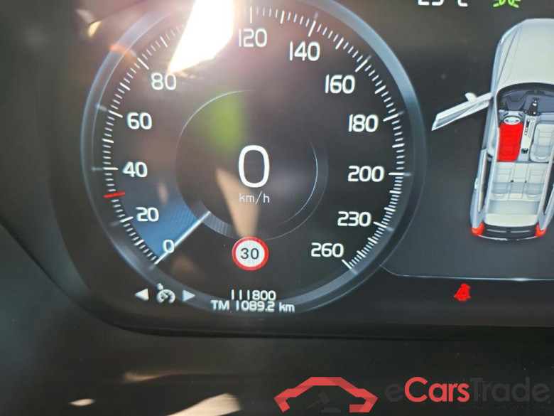 VOLVO XC60 / 2017 / 5P / todoterreno 2.0 T4 Business Plus Auto #5