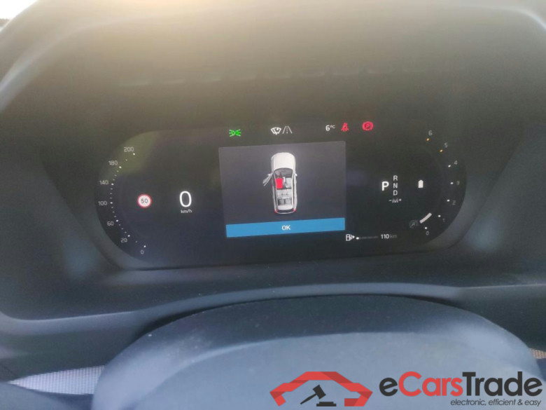 VOLVO XC90 / 2019 / 5P / todoterreno 2.0 B5 D AWD Plus Dark Auto #4