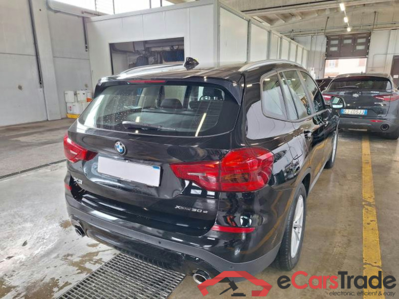 BMW X3 / 2017 / 5P / SUV XDRIVE 30E BUSINESS ADVANTAGE #2