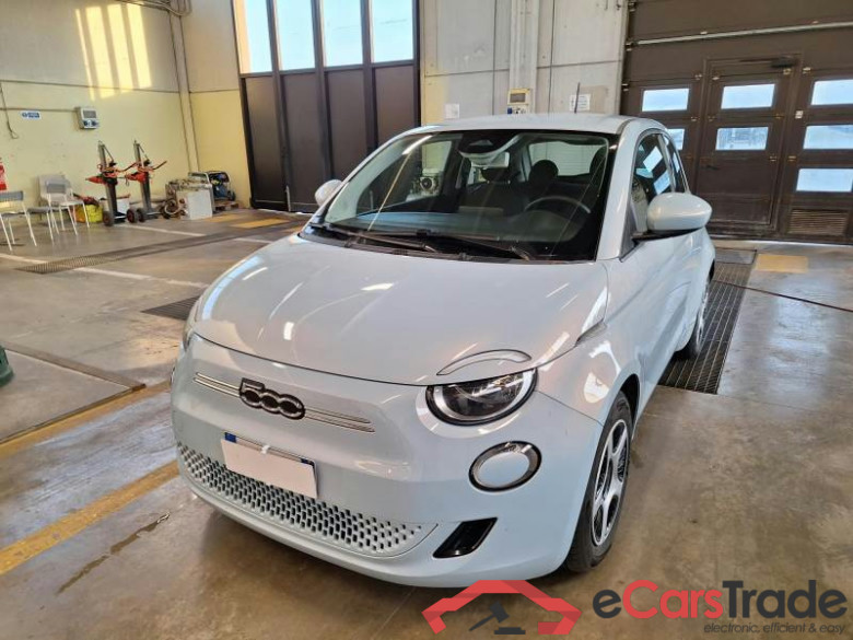 FIAT 500 / 2020 / 3P / BERLINA ELETTRICA PASSION