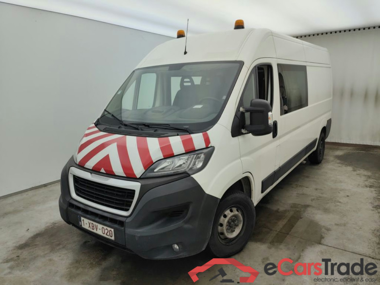 Peugeot Boxer 2.0 BlueHDi SS 160 Premium Pack 335 L3H2 4d DC #1