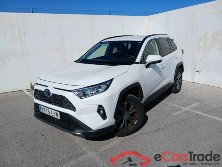 TOYOTA Rav4 / 2018 / 5P / todoterreno 2.5l 220H Advance