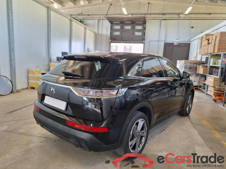 DS DS 7 CROSSBACK / 2017 / 5P / SUV BLUEHDI 130 AUTOMATICA BUSINESS #2