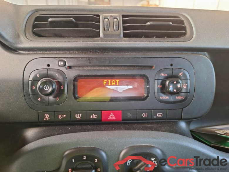 FIAT PANDA / 2011 / 5P / BERLINA 1.2 69CV E6 EASY #5